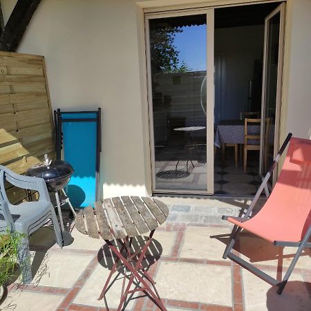 Le petit gîte d'Angélique Norville Extérieur photo